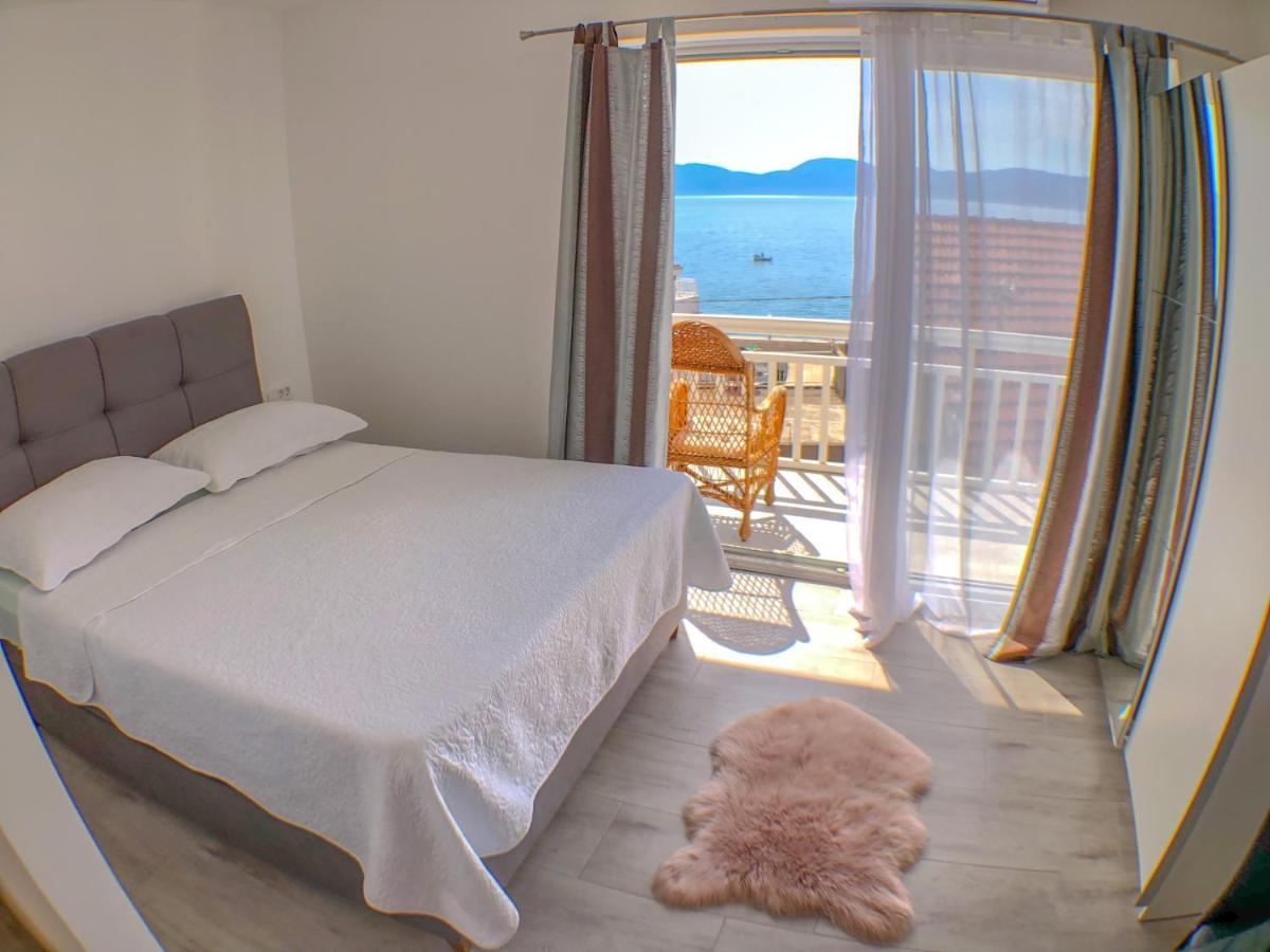 Apartments By The Sea Gradac, Makarska - 13181 Gradac  Exterior foto